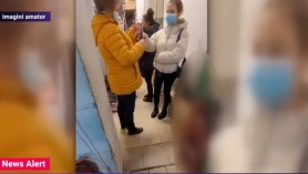 O profesoară le-a tăiat unghiile elevelor cu o foarfecă. Conducerea liceului a luat primele măsuri